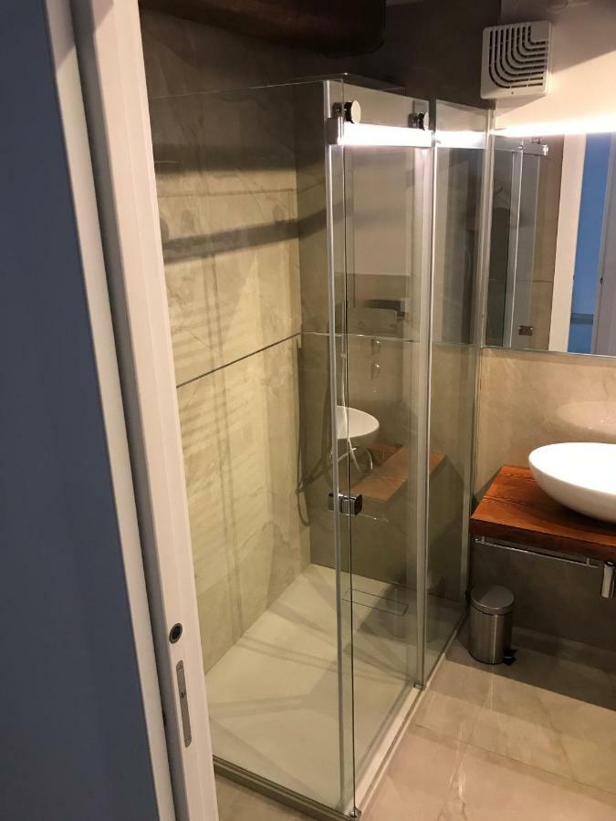 Moderno Affaccio Su Via Mazzini Apartment Ferrara Bagian luar foto